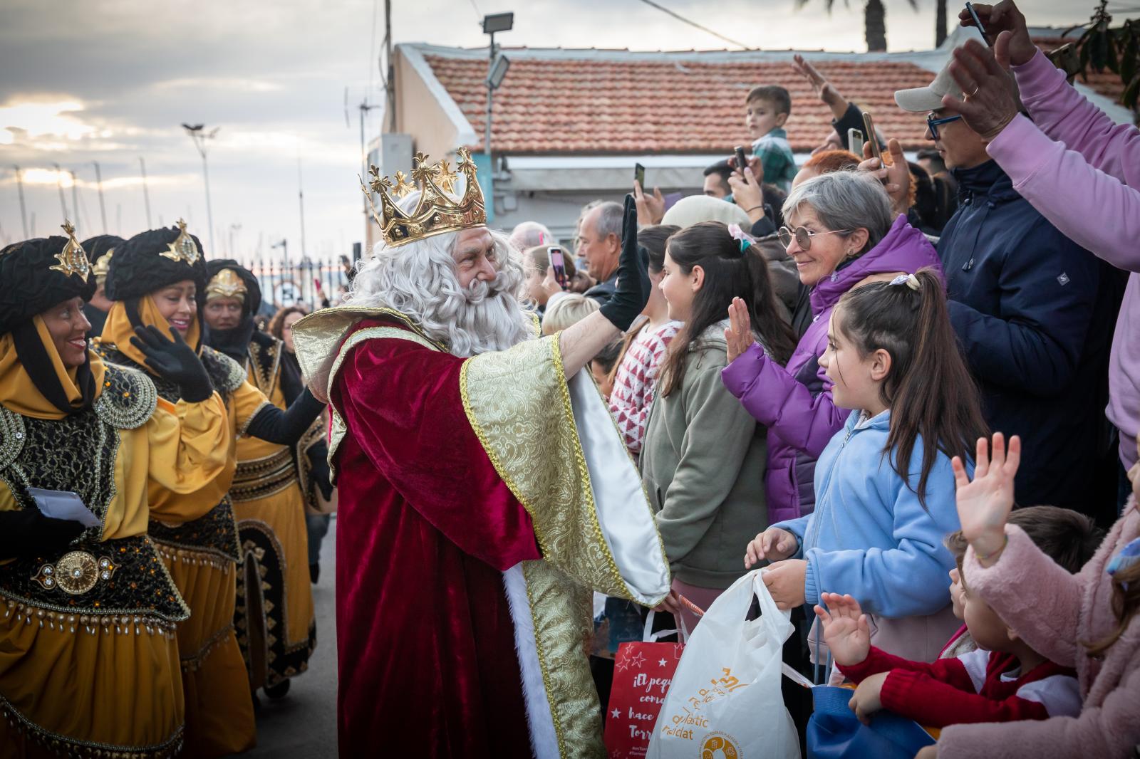 Las imágenes de la cabalgata de Reyes Magos de Torrevieja