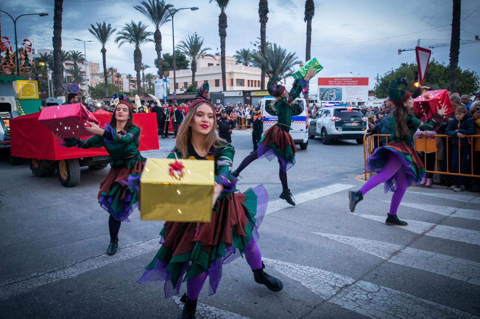 Las imágenes de la cabalgata de Reyes Magos de Torrevieja