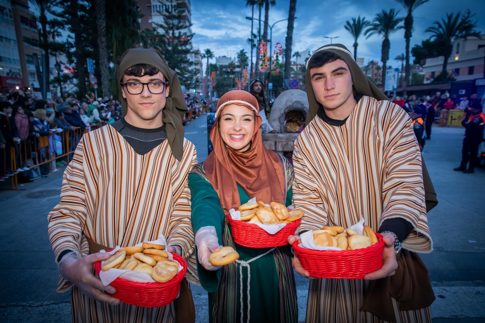 Las imágenes de la cabalgata de Reyes Magos de Torrevieja