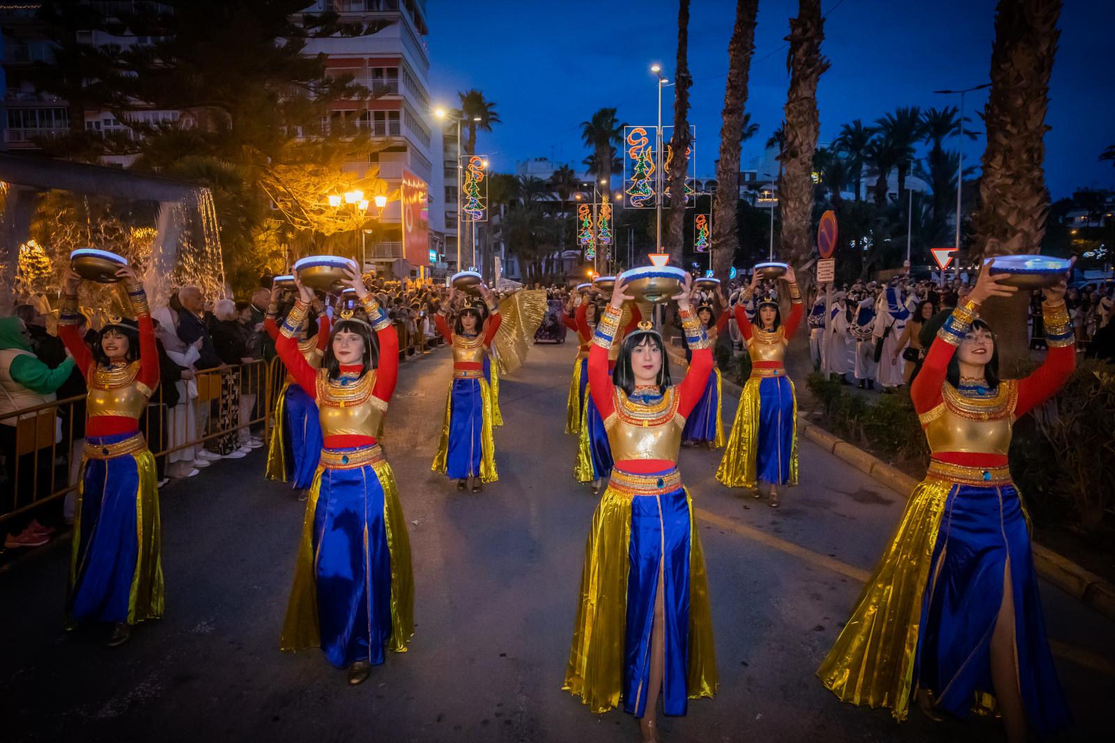 Las imágenes de la cabalgata de Reyes Magos de Torrevieja