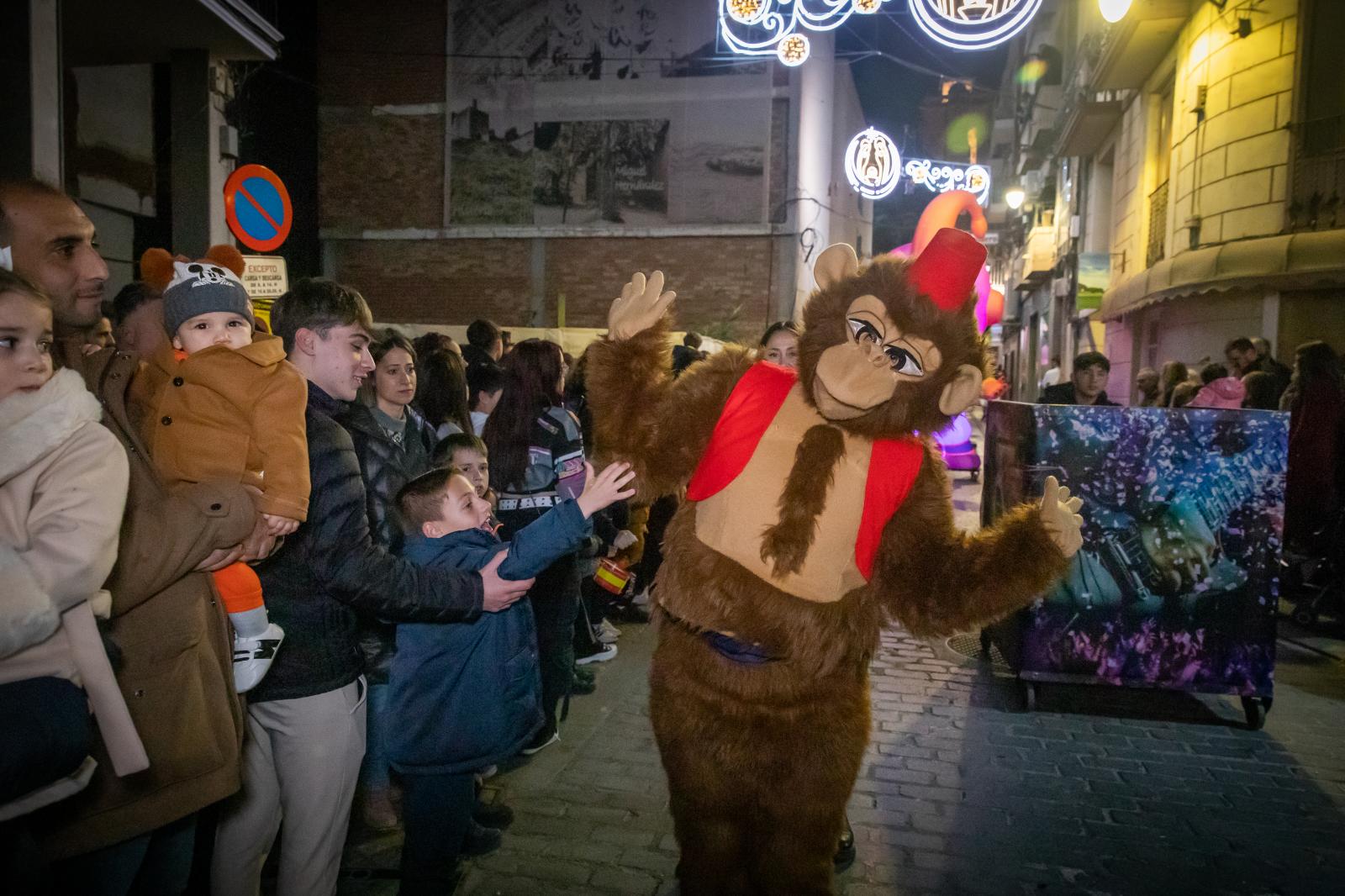 Las imágenes de la cabalgata de Reyes Magos de Orihuela