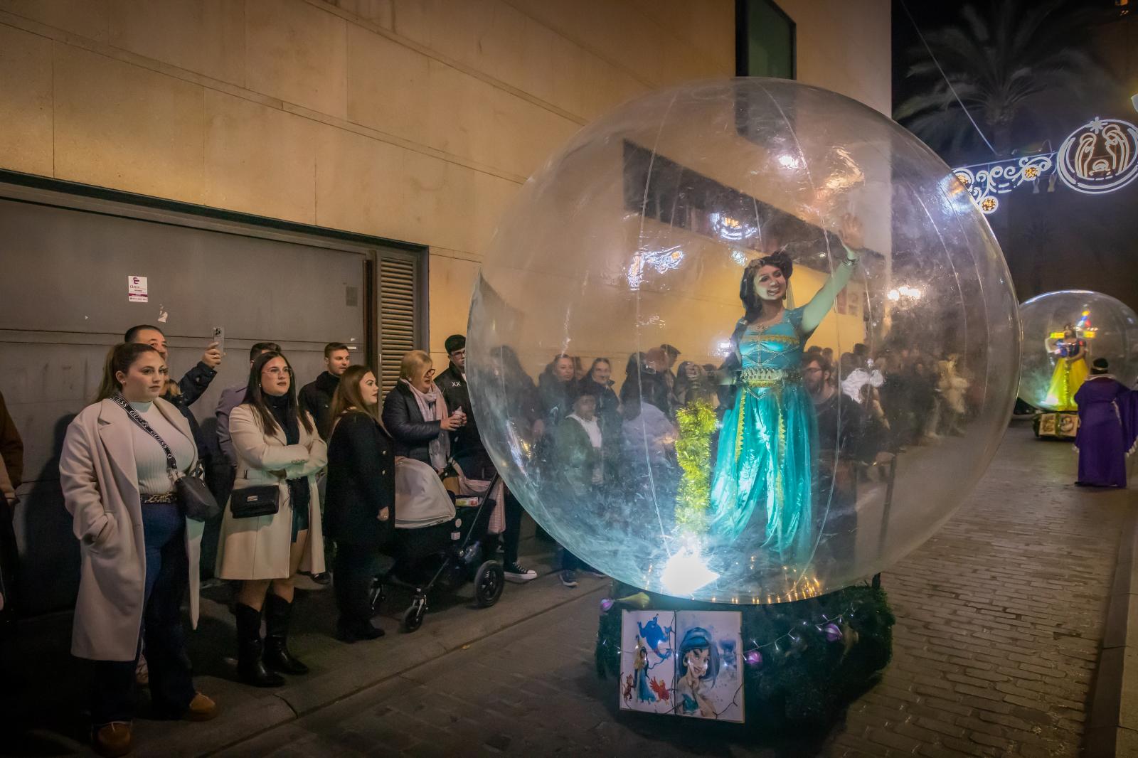 Las imágenes de la cabalgata de Reyes Magos de Orihuela