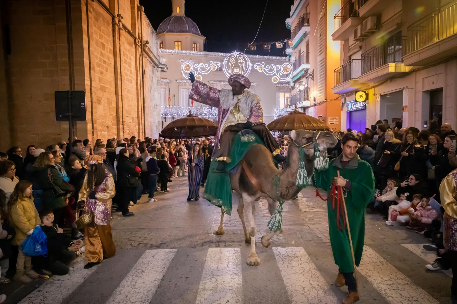 Las imágenes de la cabalgata de Reyes Magos de Orihuela