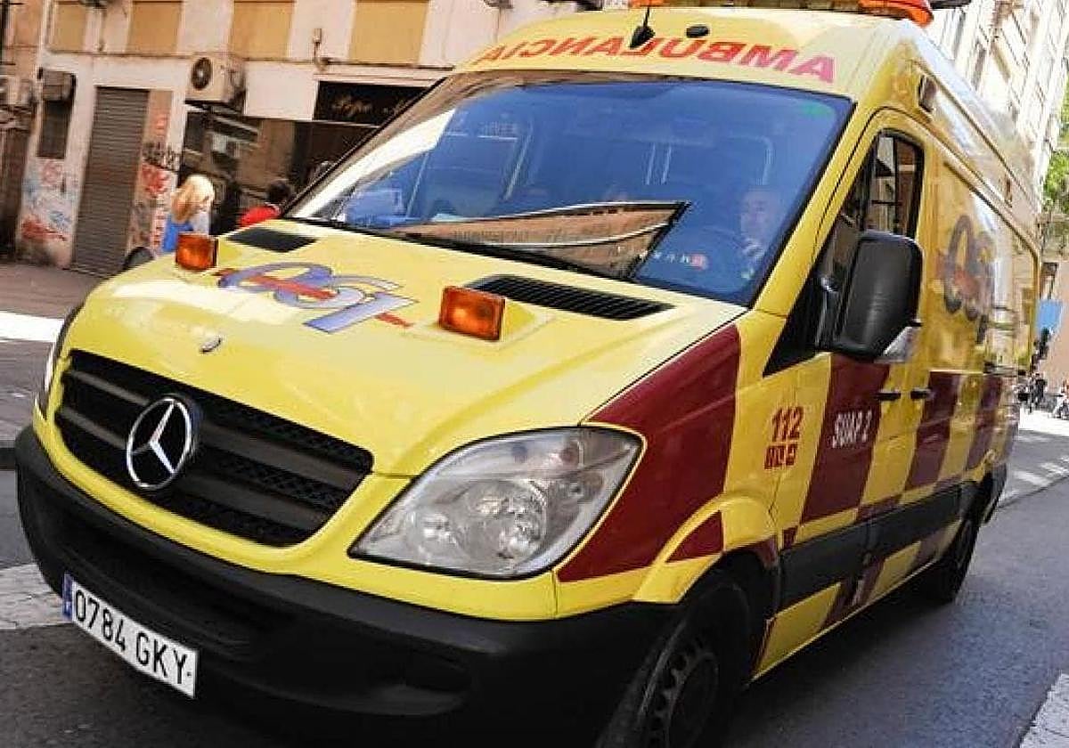 Una ambulancia de la Gerencia de Urgencias y Emergencias Sanitarias 061, en una fotografía de archivo.