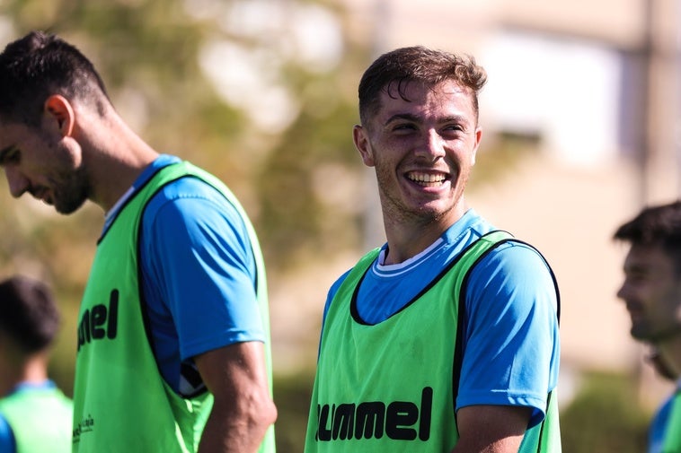El Antequera deberá pagar 300.000 euros si quiere que Álex Rubio juegue contra el Real Murcia