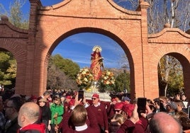 Santa Eulalia de Mérida, patrona de Totana, regresa hasta su santuario de Sierra Espuña.