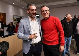 Francisco Lucas y Diego Conesa, este miércoles, en la toma de posesión de la nueva alcaldesa de Alhama.