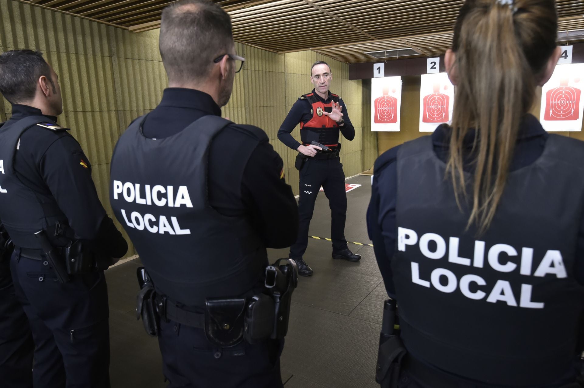 Así son las prácticas de tiro de los policías locales de la Región de Murcia