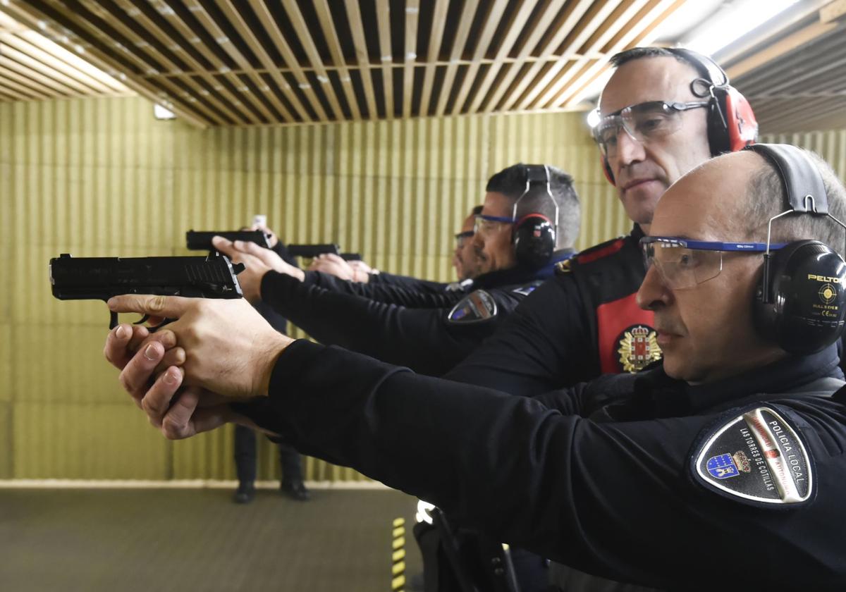 Así son las prácticas de tiro de los policías locales de la Región de Murcia