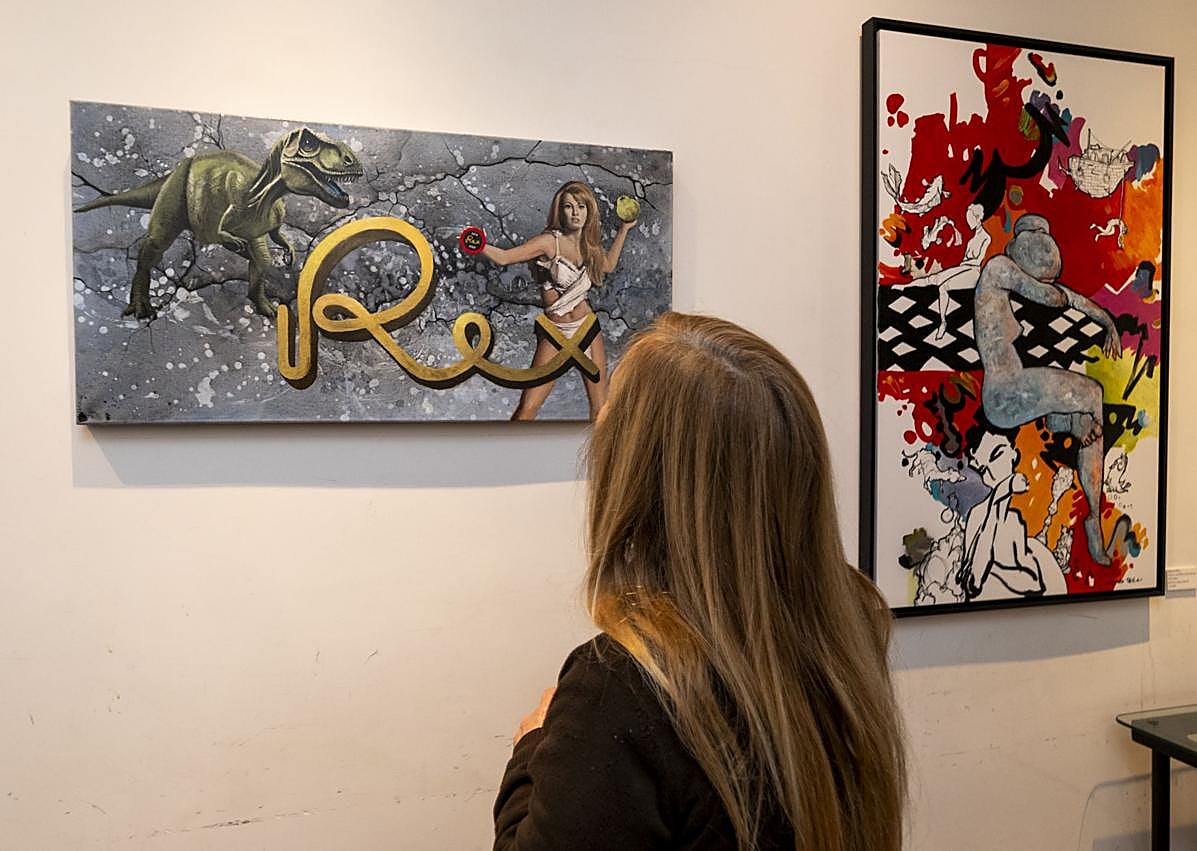 Imagen secundaria 1 - Inauguración este jueves de la muestra en el bar El Sur. 