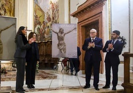 Un momento de la presentación del cartel de la Semana Santa de Murcia.