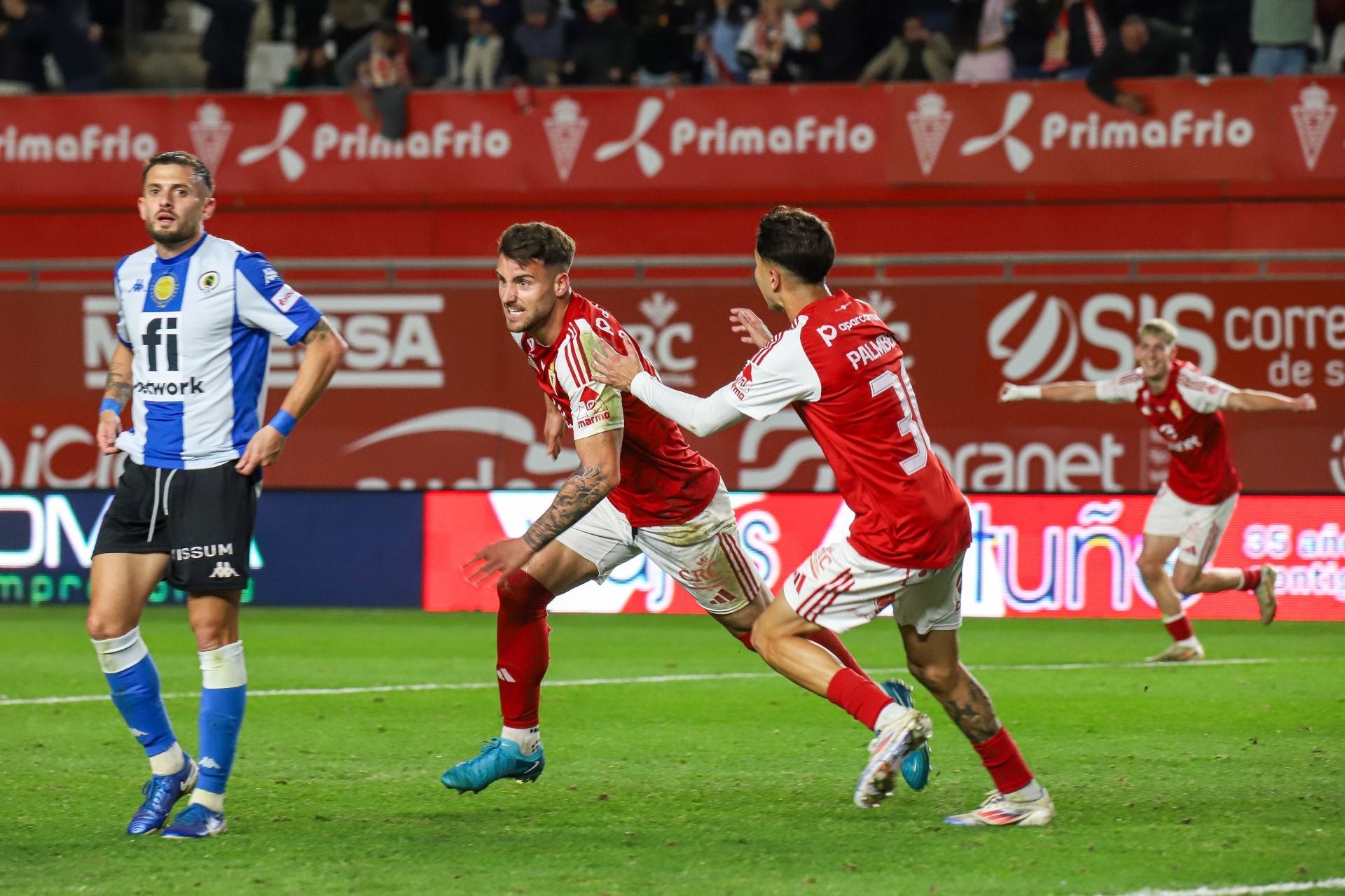 La victoria del Real Murcia frente al Hércules, en imágenes