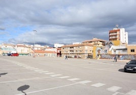 El aparcamiento de la avenida Emilio Castelar, que los independientes reclaman que sea gratuito.