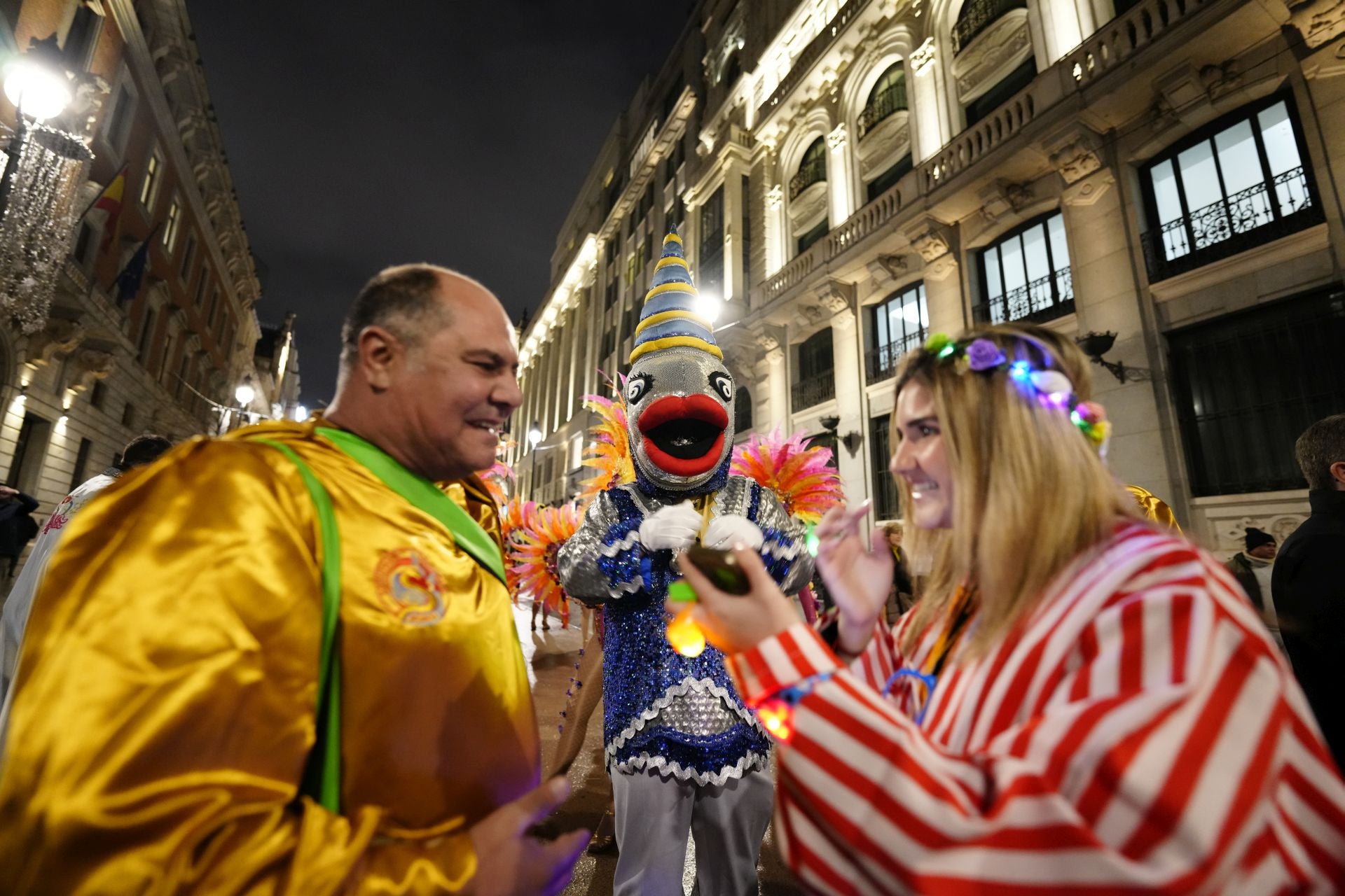 Las imágenes del desfile de Moros y Cristianos, sardineros y huertanos en Madrid
