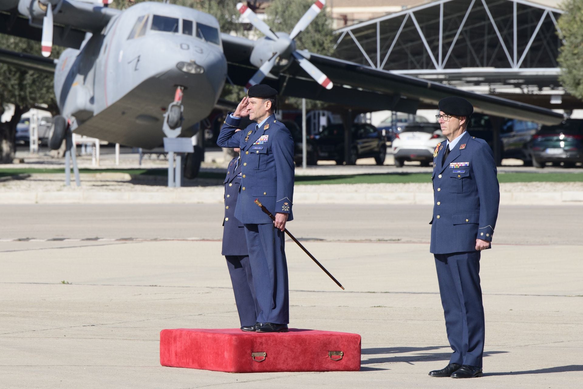 Las imágenes del aniversario de la Escuela Militar de Paracaidismo Méndez Parada de Alcantarilla