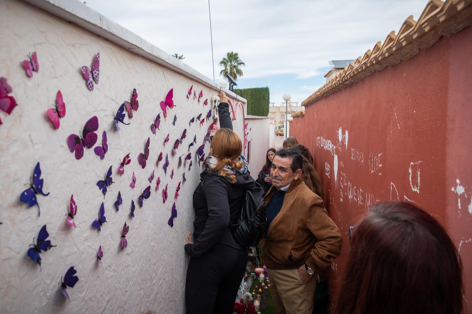 Las imágenes del homenaje a Cloe en Orihuela Costa