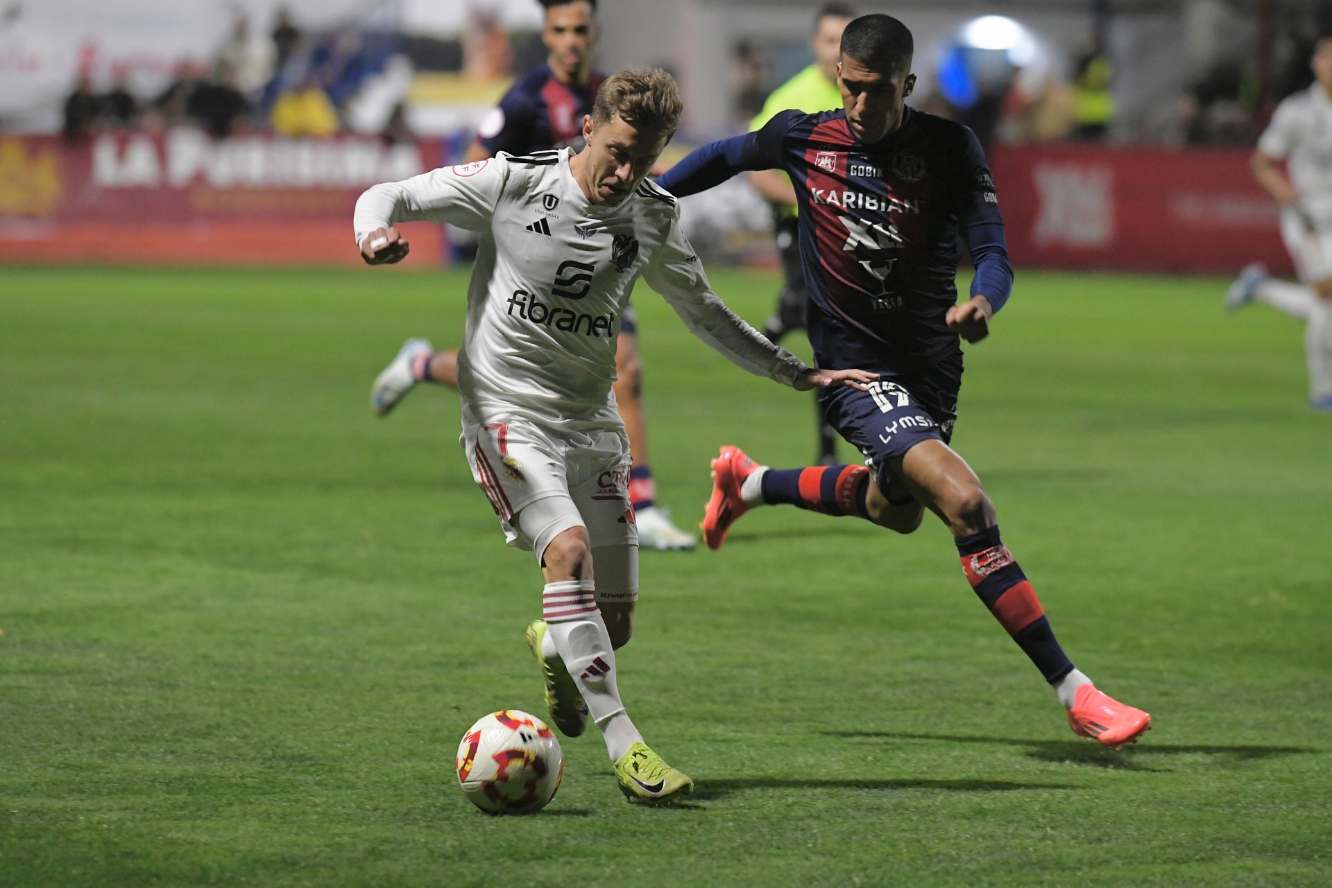 La victoria del Real Murcia frente al Yeclano Deportivo, en imágenes