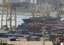 Imagen de archivo de contenedores en el muelle del Puerto de Cartagena.