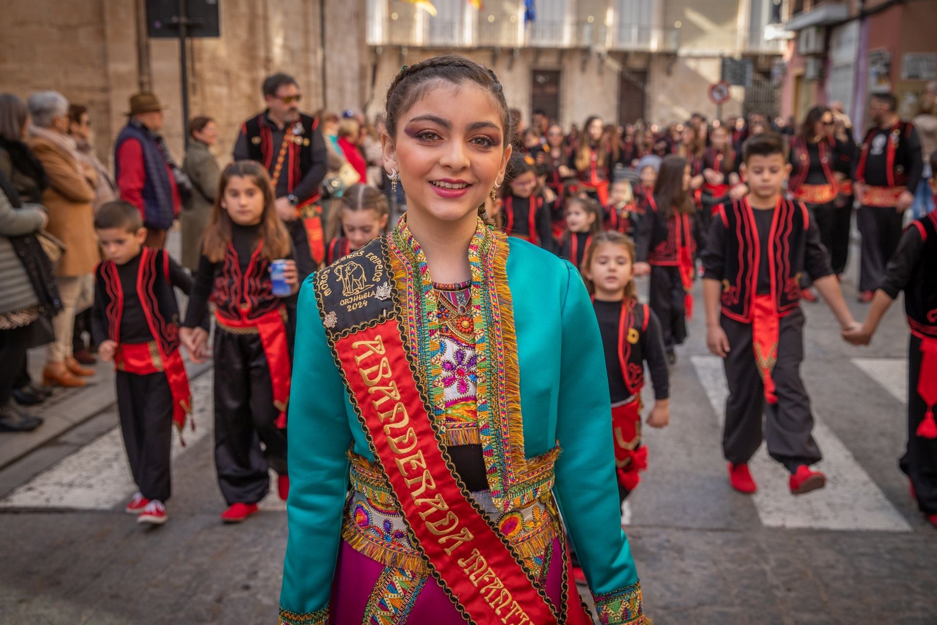 Las imágenes del desfile del Medio Año Festero en Orihuela
