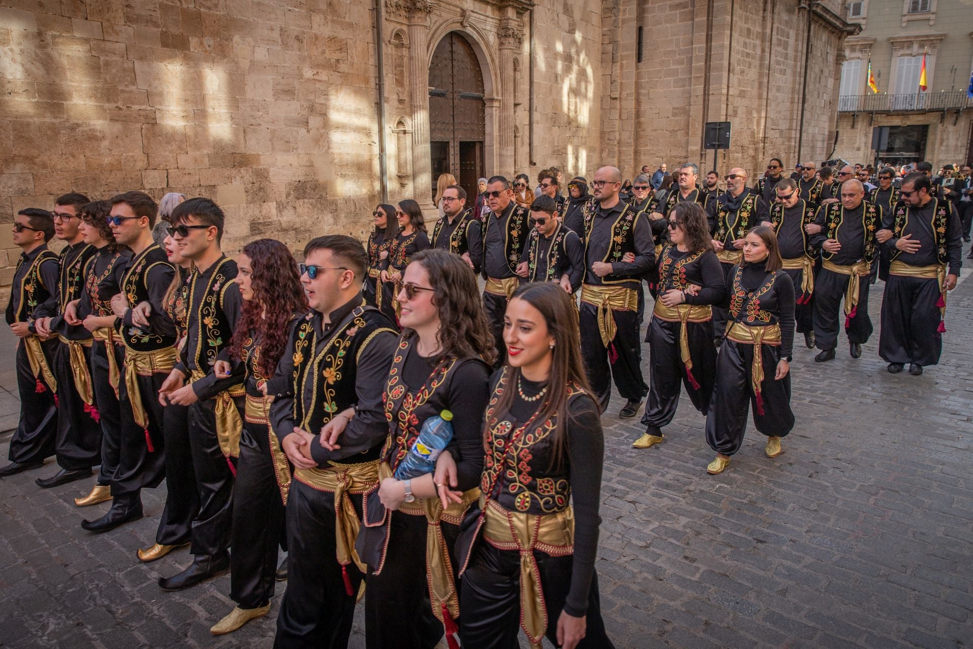 Las imágenes del desfile del Medio Año Festero en Orihuela