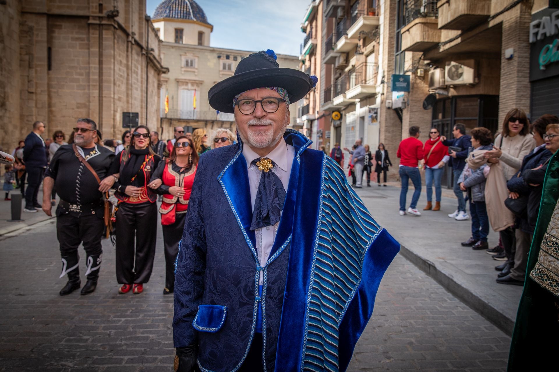 Las imágenes del desfile del Medio Año Festero en Orihuela