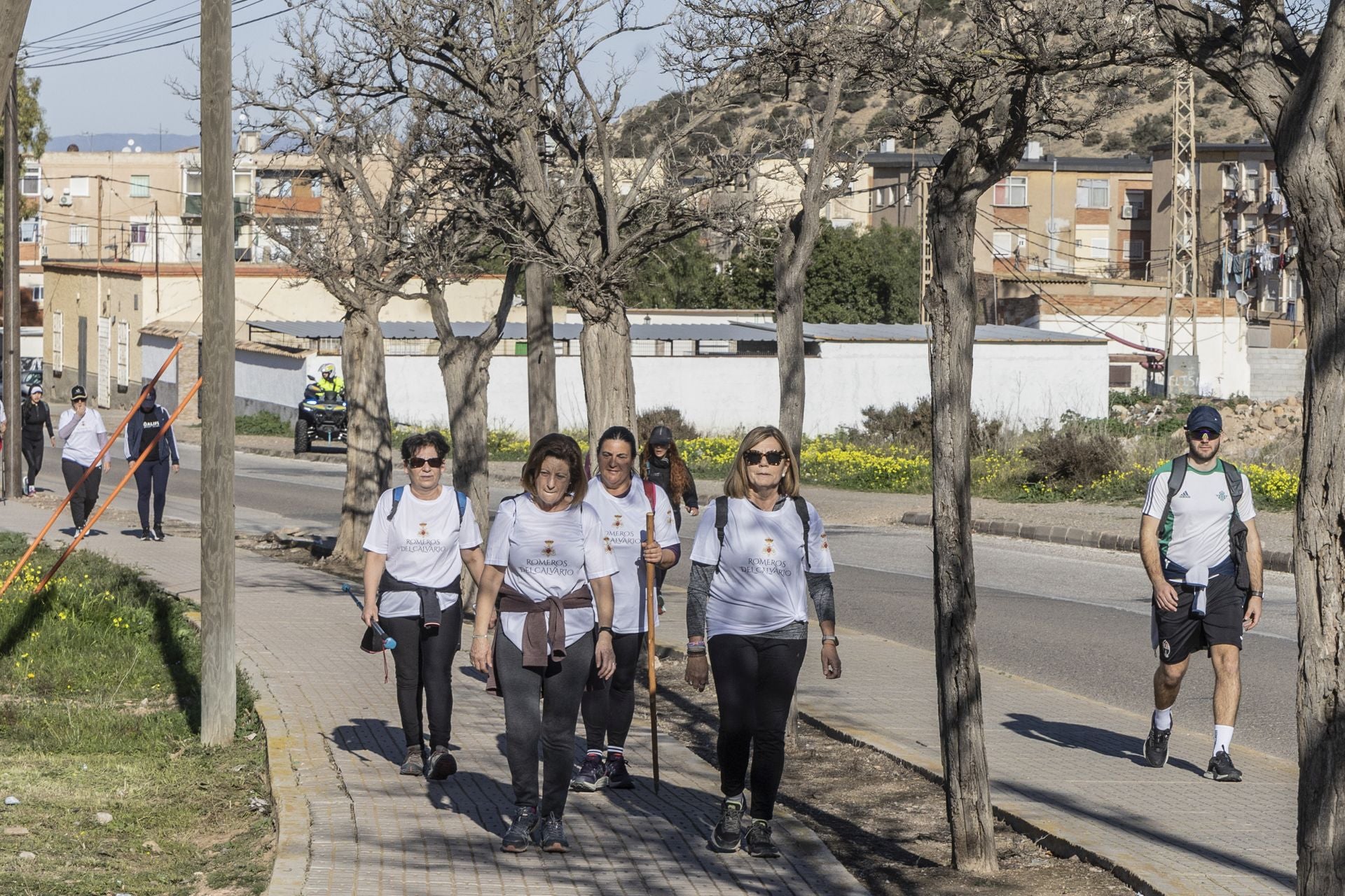 Las imágenes de la II Marcha solidaria subida al Calvario