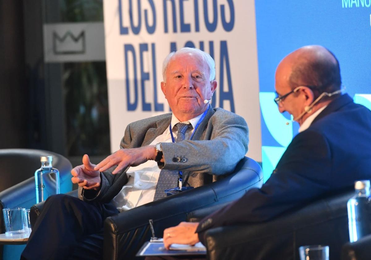García Lax teme que «si nos quitan el agua» la Región pierda el liderazgo en las exportaciones agrarias