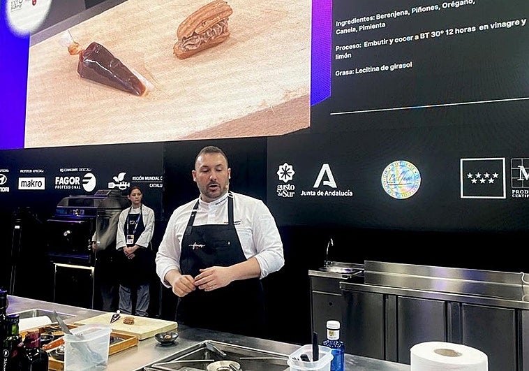 El chef de Frases, Marco Antonio Iniesta, durante su ponencia en Madrid Fusión.