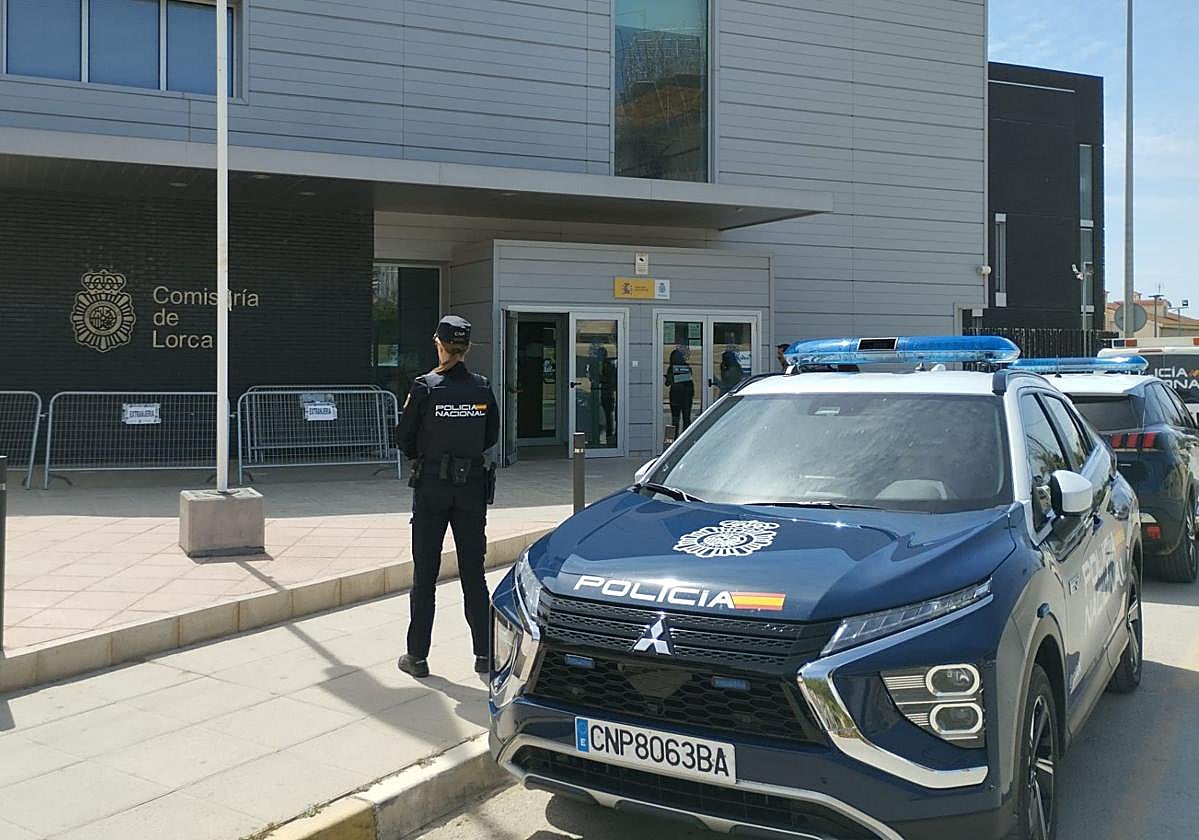 Comisaría de la Policía Nacional de Lorca, en una imagen de archivo.