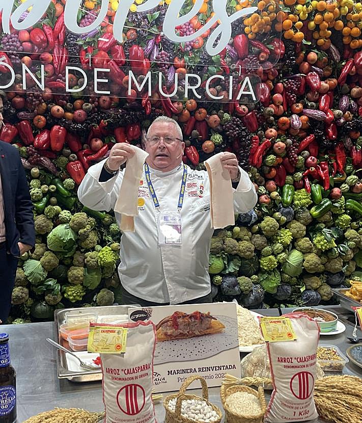 Imagen secundaria 2 - 1. Gabino García, de El Arrabal, de Aledo. 2. Juan Párraga, de la Tasca de Noah. 