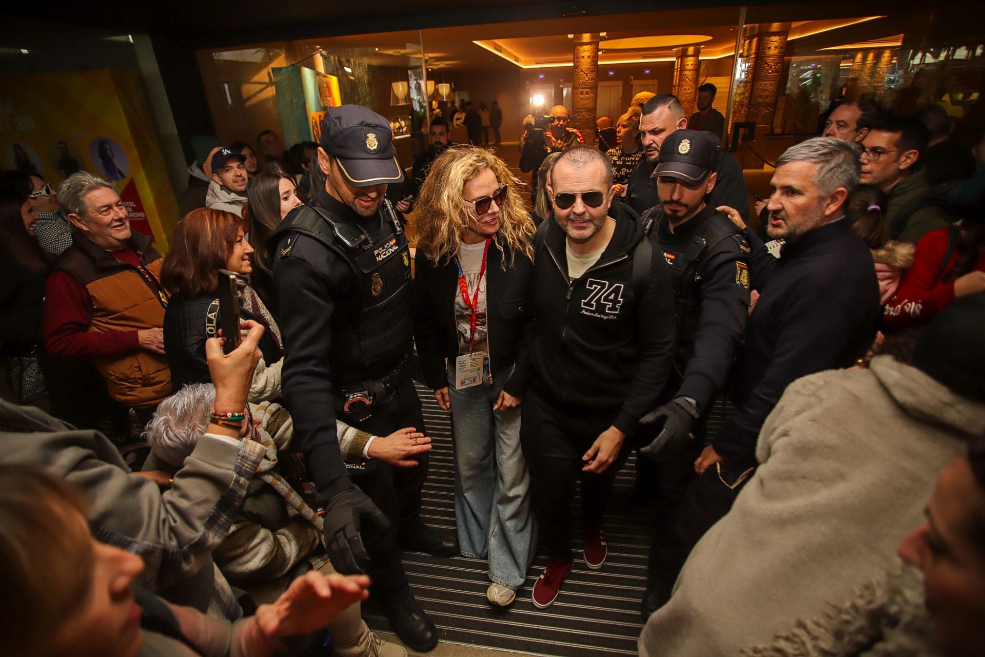 El ambiente antes de la final del Benidorm Fest, en imágenes