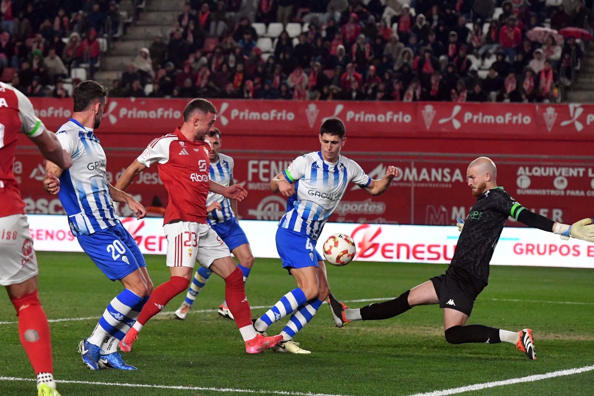 En imágenes, el partido del Real Murcia - Alcoyano