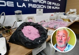 Cocaína rosa incautada en la casa del capo irlandés. A la derecha, John Gilligan.