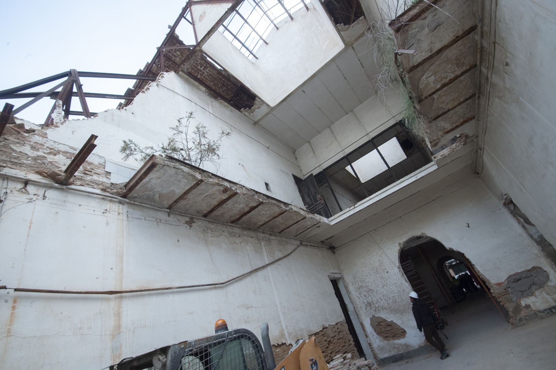 Las obras de consolidación de la estructura de la Cárcel Vieja de Murcia, en imágenes