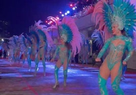 Las bailarinas de la comparsa murciana, en Hong Kong, la semana pasada durante el desfile por el Año Nuevo Chino.