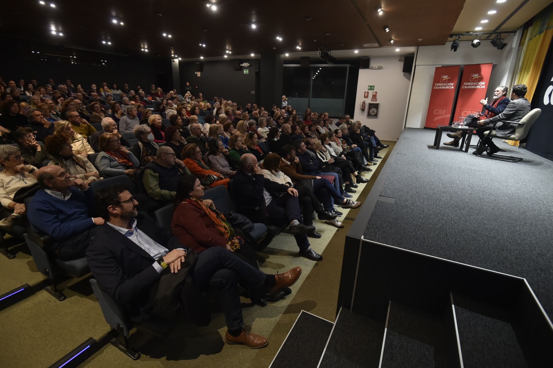 Ginés García Millán, en el Aula de Cultura de LA VERDAD