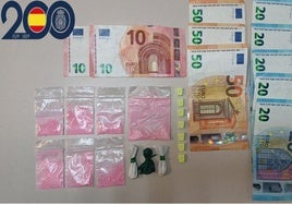 La droga y el dinero incautados por la Policía Nacional.