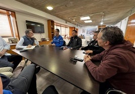 Sergio Zyman (a la derecha), junto a Jacques Passy y el alcalde de Lorca, Pencho Gil, en la reunión que mantuvieron el lunes.