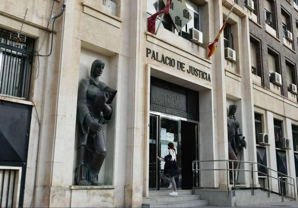 Fachada del Palacio de Justicia de Murcia, sede del TSJ, en una foto de archivo.