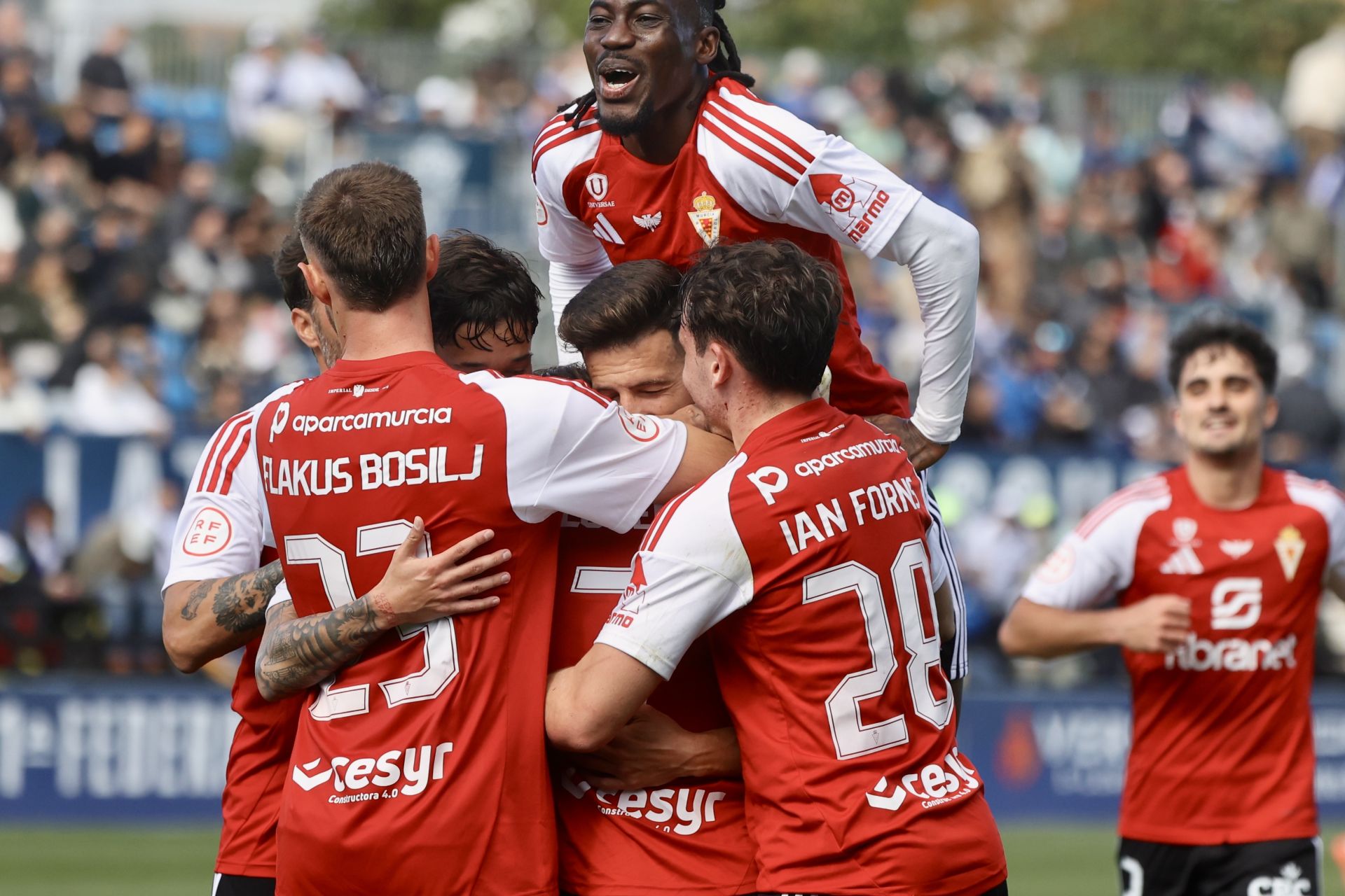 La victoria del Real Murcia frente al Marbella, en imágenes