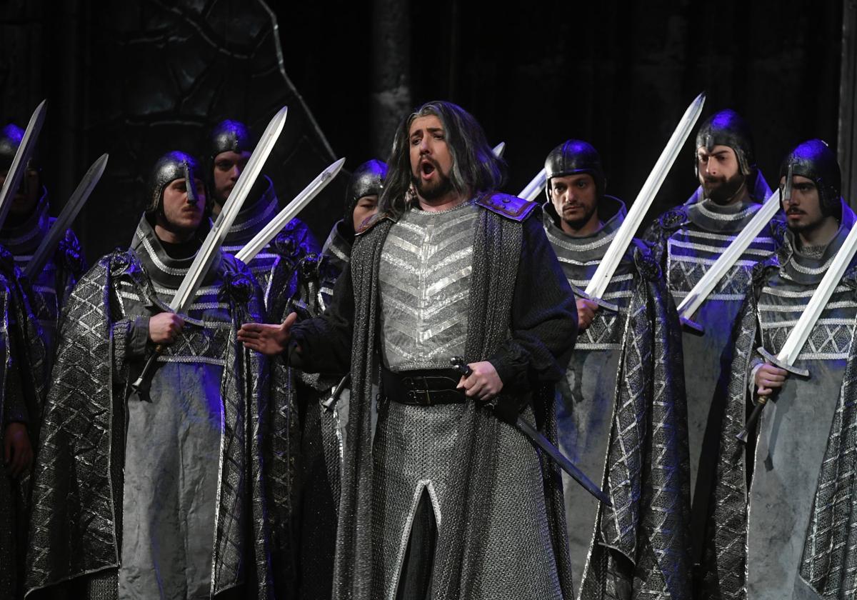 Las imágenes de la ópea &#039;Il Trovatore&#039; en el Teatro Romea