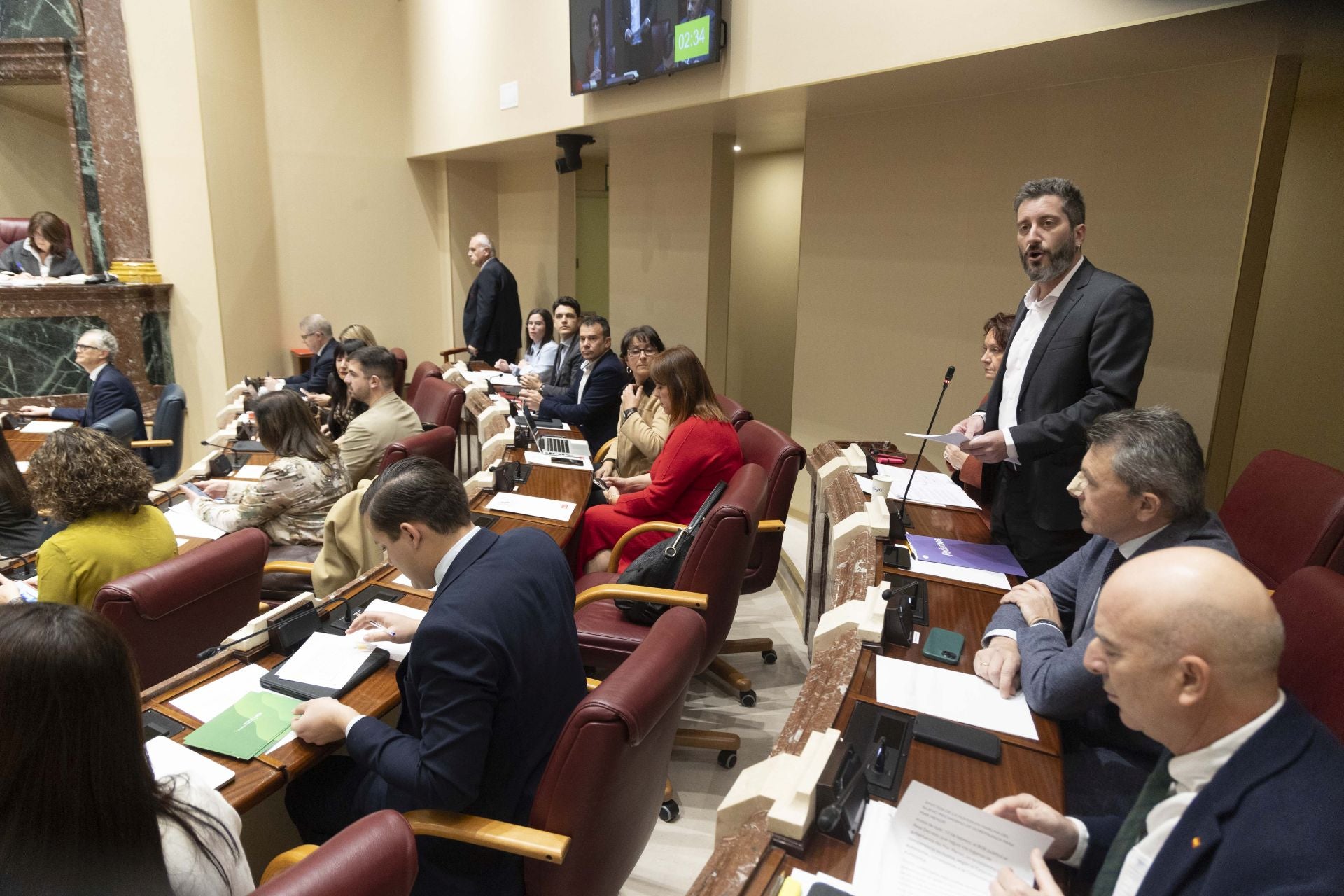 El Pleno de la Asamblea Regional de este viernes, en imágenes