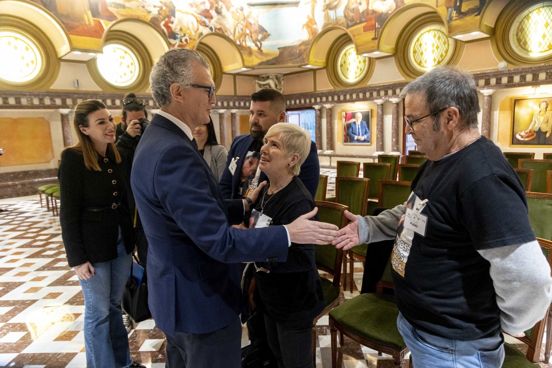 El Pleno de la Asamblea Regional de este viernes, en imágenes