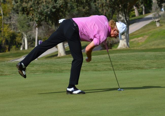 Jimenez le ha robado al campo la segunda mejor vuelta del día.