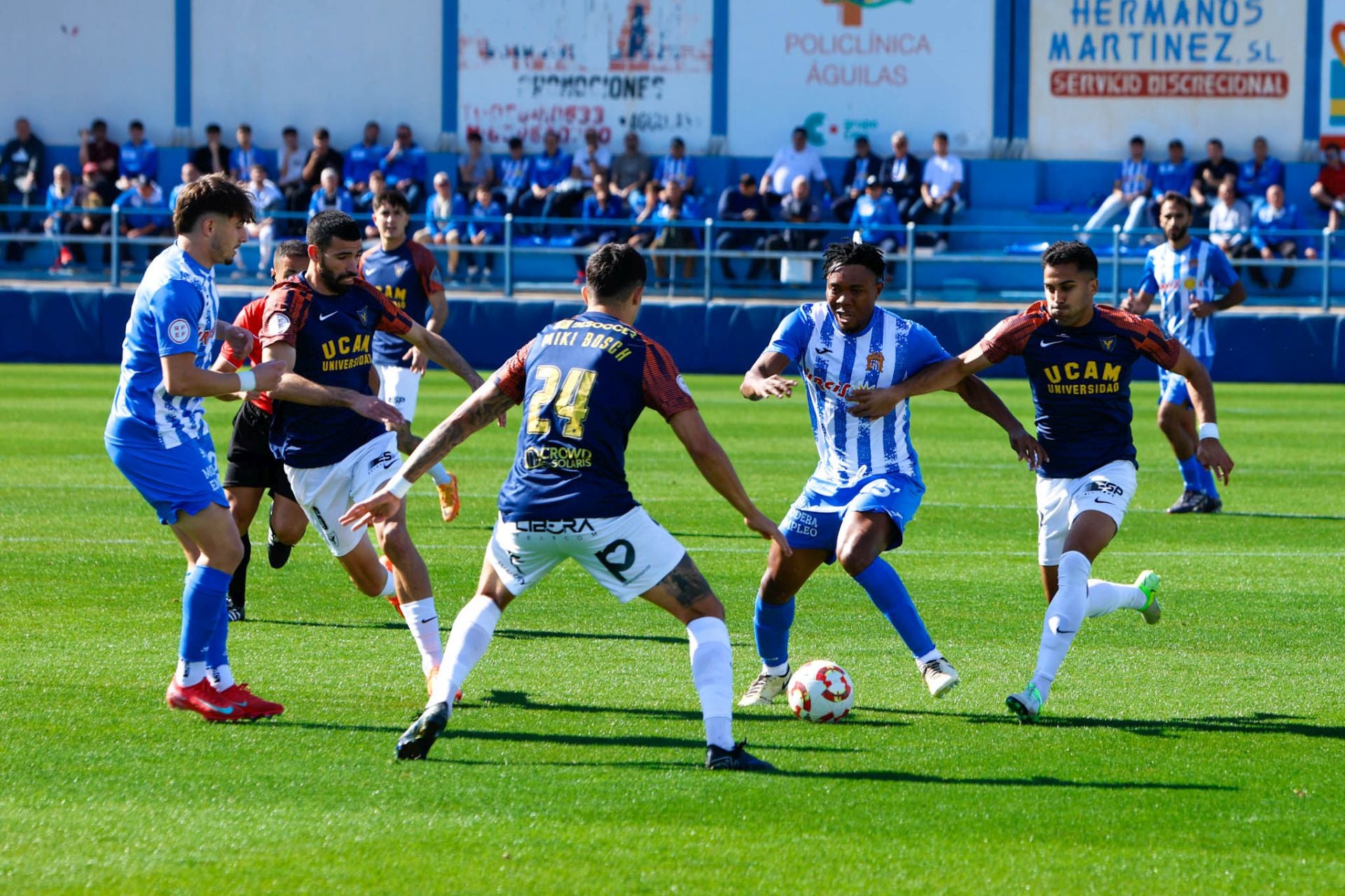 Las imágenes del Águilas-UCAM CF (2-1)