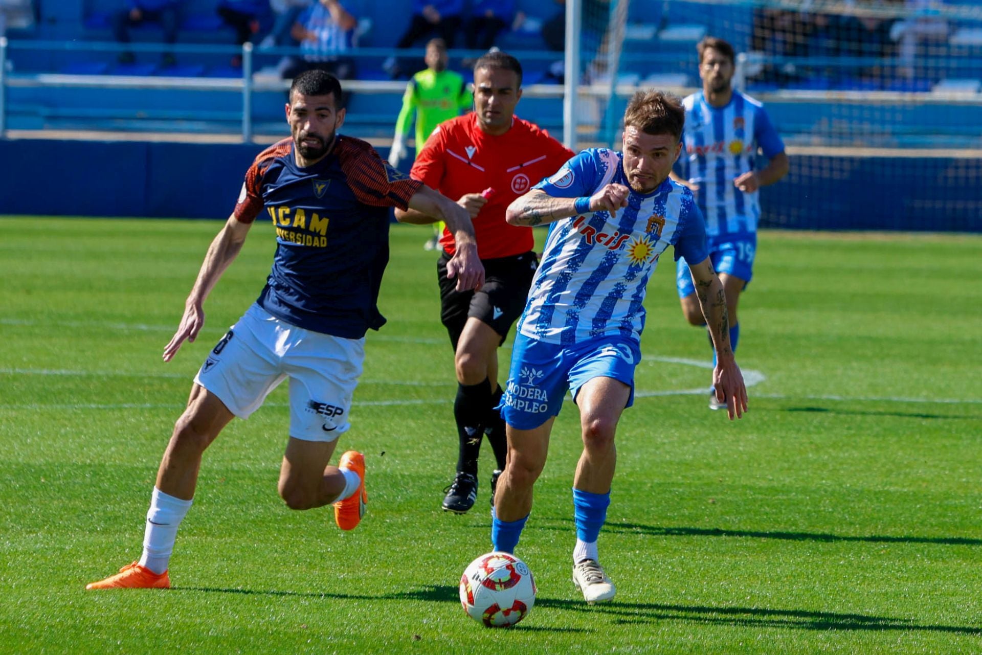 Las imágenes del Águilas-UCAM CF (2-1)