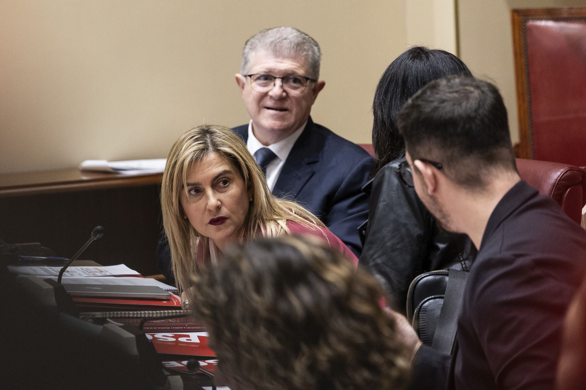 El Pleno de la Asamblea Regional de este martes, en imágenes