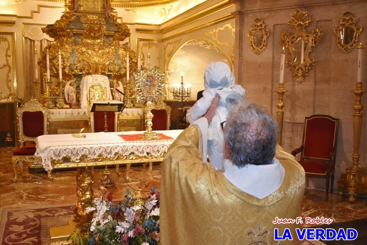 Presentación de los niños a la Vera Cruz de Caravaca - II