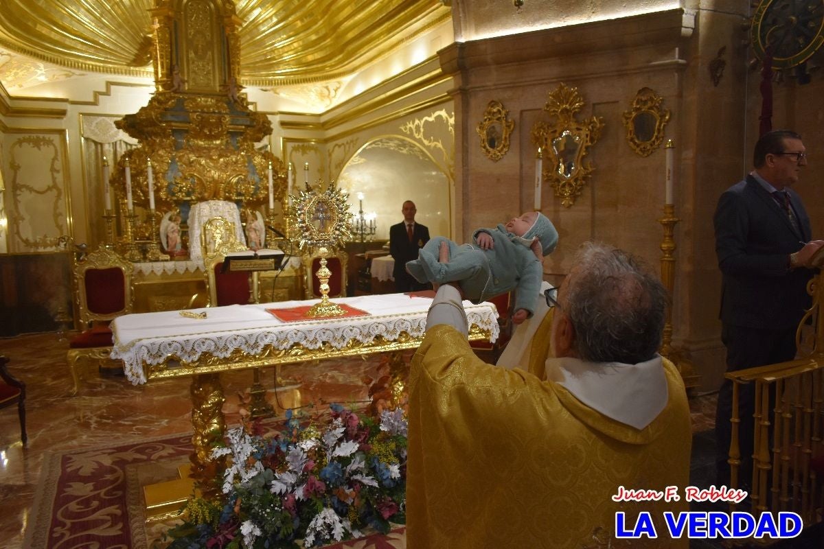 Presentación de los niños a la Vera Cruz de Caravaca - II