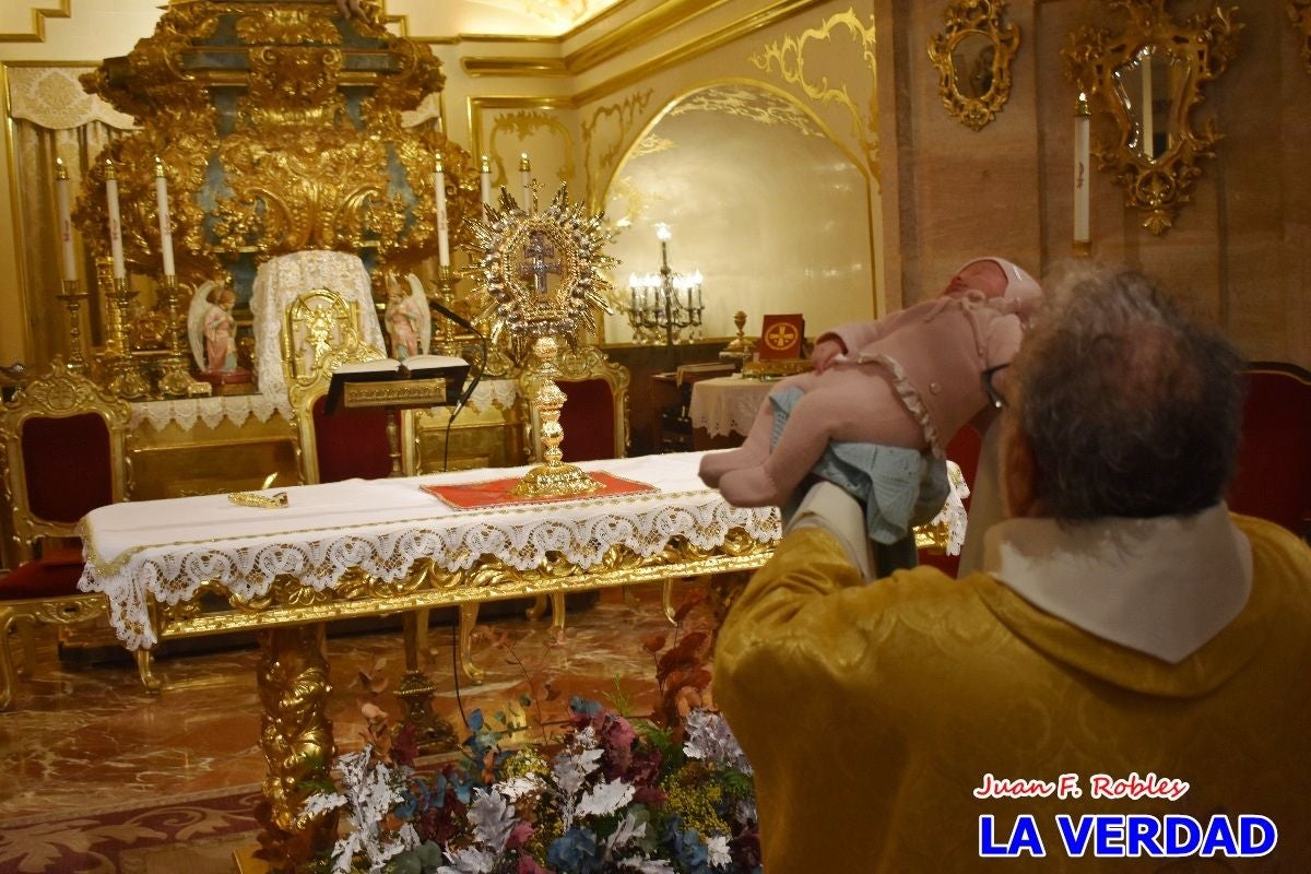 Presentación de los niños a la Vera Cruz de Caravaca - III